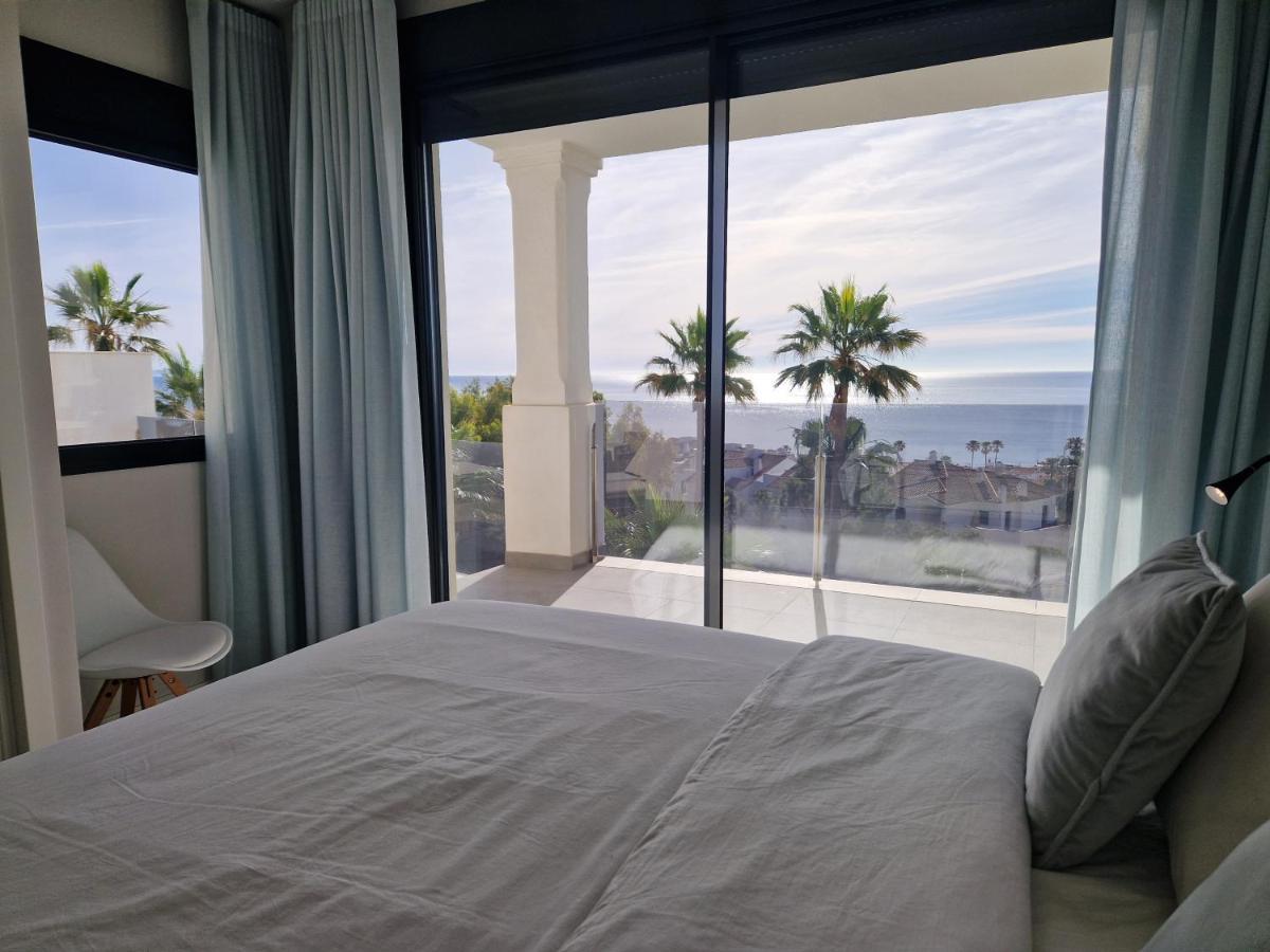 Luxury 2 Bedrooms Apt With Seaview Blue Suite 4104 Manilva Exteriör bild
